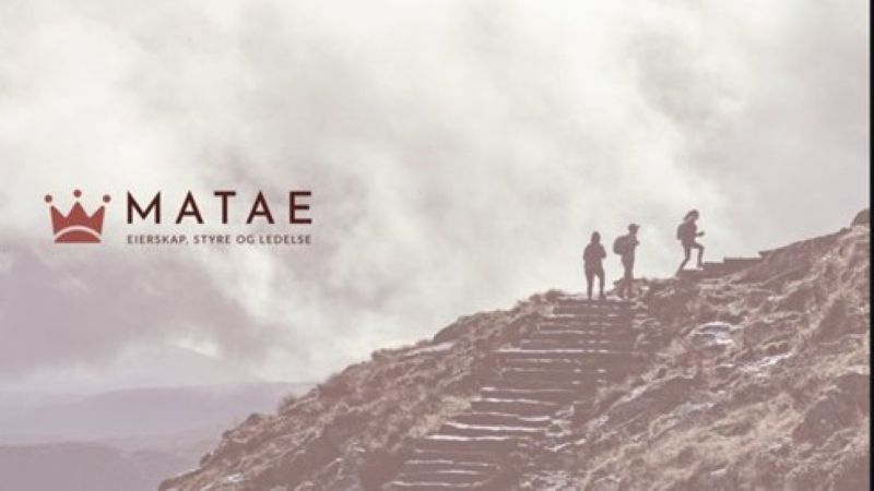 Hege Rødland presenterte sin "røde tråd" i Bergenhus.